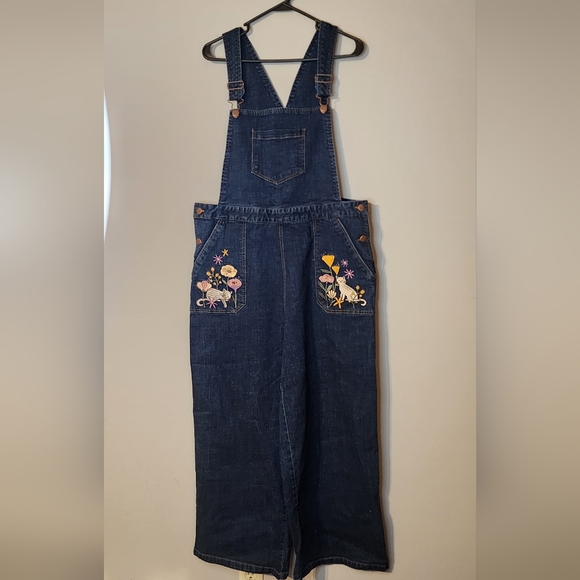 ModCloth x Princess Highway Embroidered Overalls - Picture 2 of 10